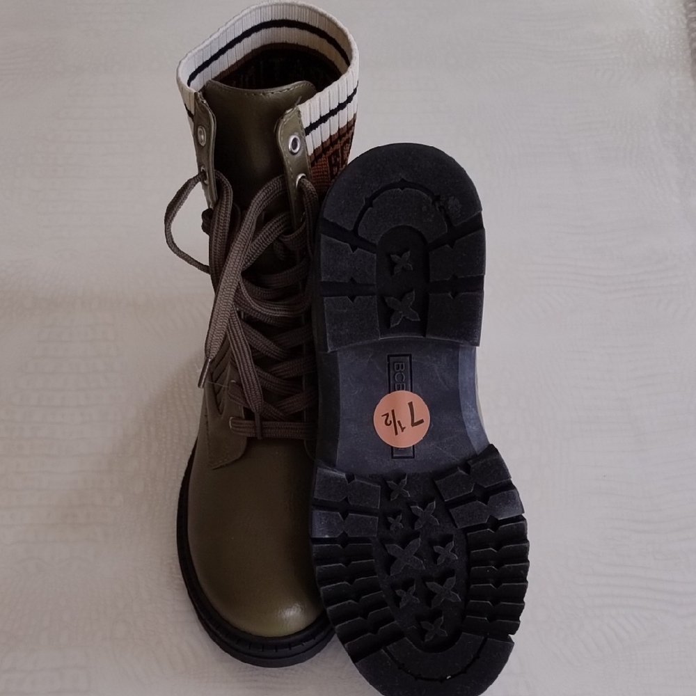 New BCBG Generation Olive Green Combat Boots Sz 7.5 - Picture 8 of 8
